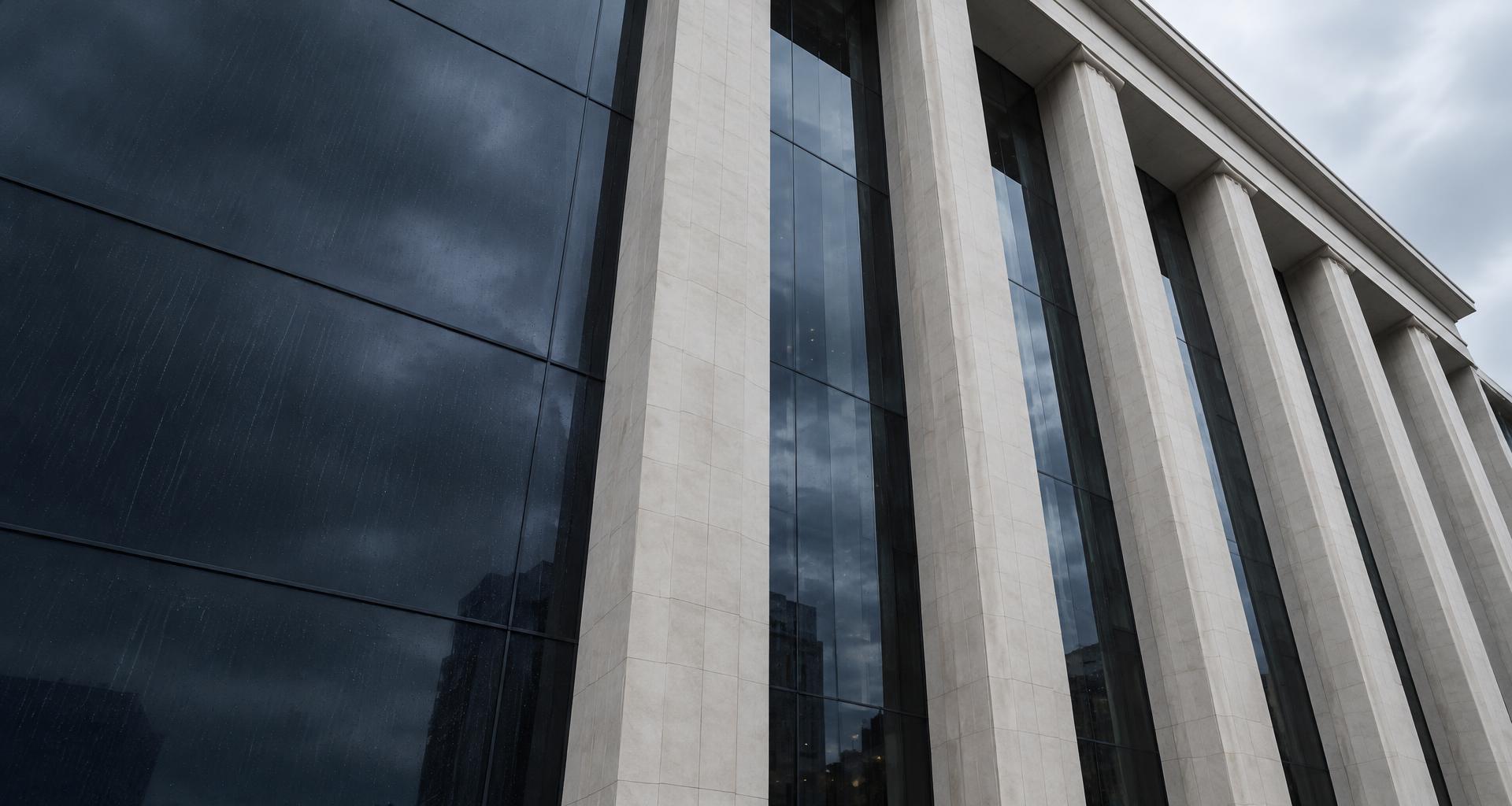 Contemporary courthouse architecture